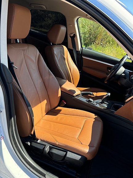 BMW 320d 10 of 13