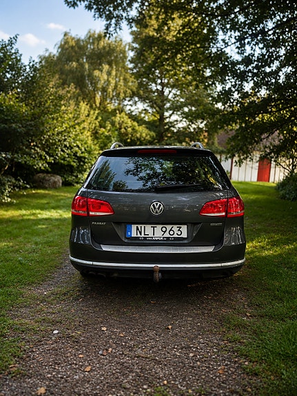 Volkswagen Passat 4 of 4