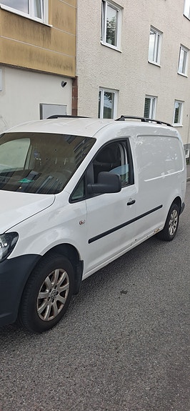 Volkswagen Caddy Maxi 3 of 4