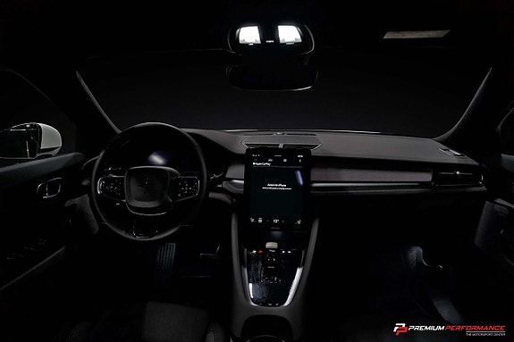 Polestar 2 11 of 15
