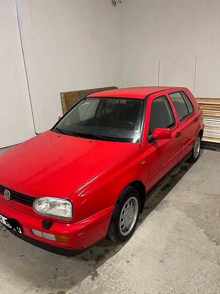 Volkswagen Golf III 2 of 5