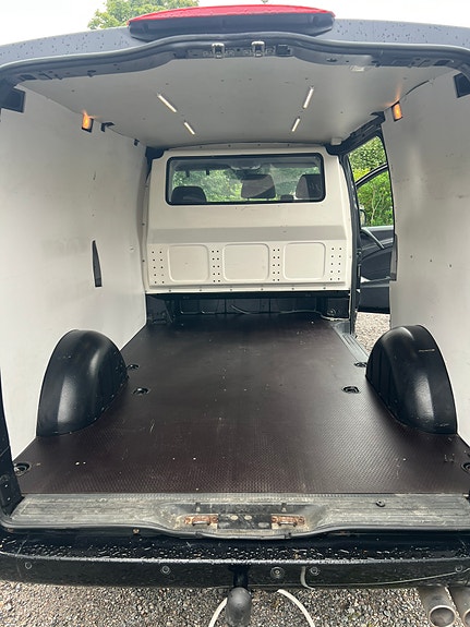 Mercedes-Benz Vito 122 8 of 9