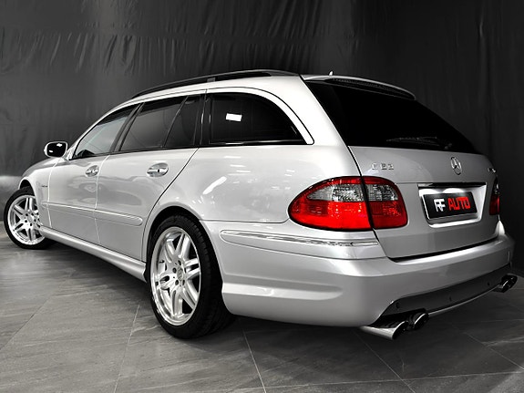 Mercedes-Benz E63 14 of 30