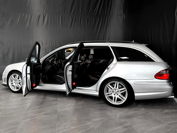 Mercedes-Benz E63 10 of 30