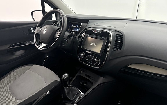 Renault Captur 5 of 6