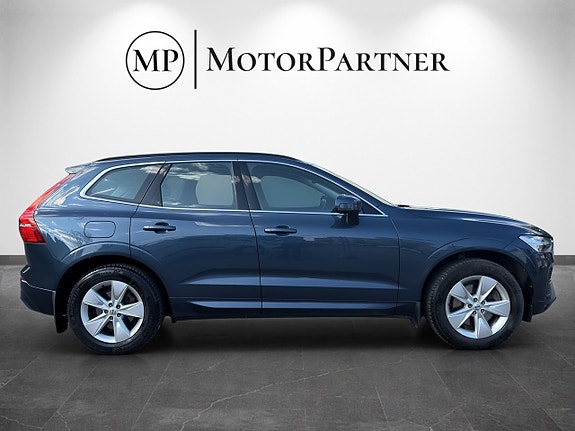Volvo XC60 8 of 18
