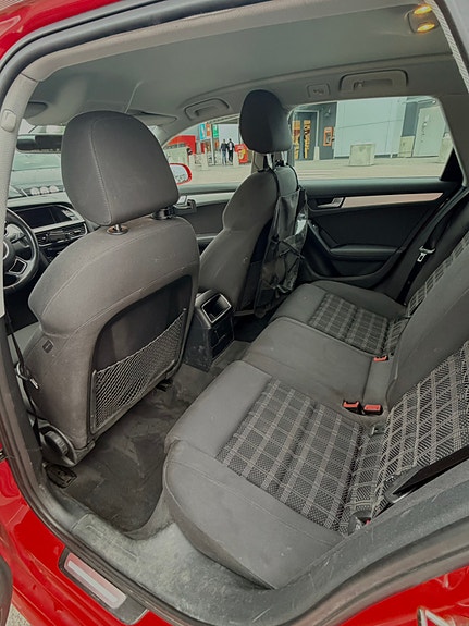 Audi A4 6 of 6