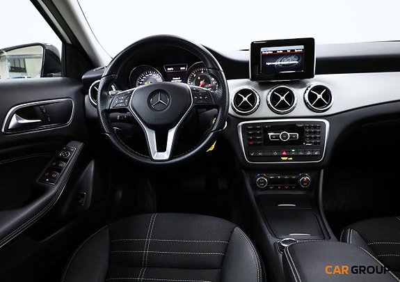 Mercedes-Benz GLA220 10 of 21