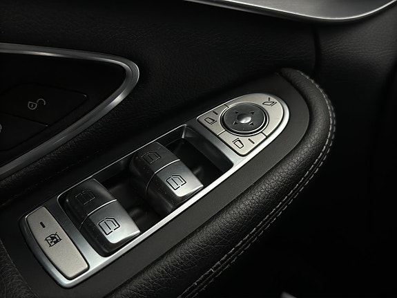Mercedes-Benz C220 d 20 of 20