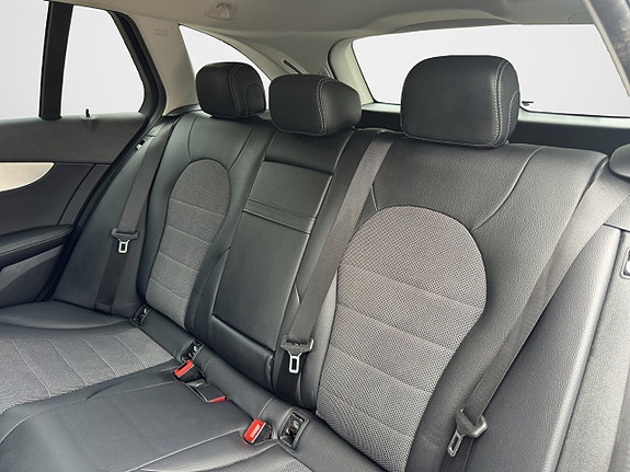 Mercedes-Benz C220 d 10 of 20