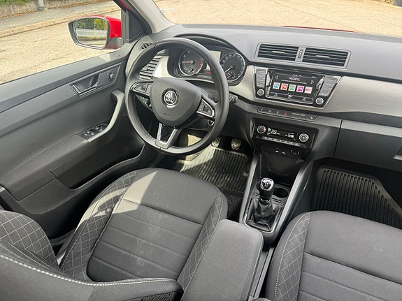 Skoda Fabia 3 of 7