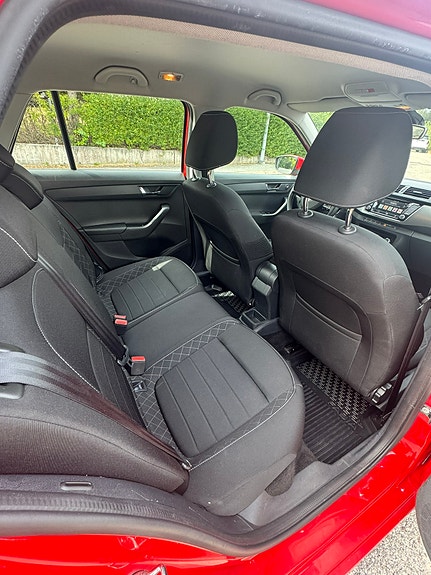 Skoda Fabia 4 of 7