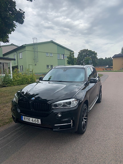 BMW X5 11 of 13