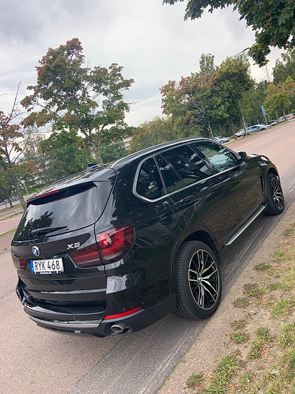 BMW X5 8 of 13