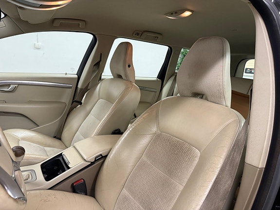 Volvo V70 6 of 21