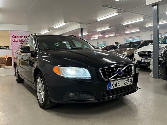 Volvo V70 13 of 21
