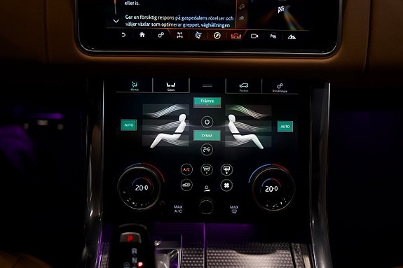 Land Rover Range Rover Sport 28 of 28