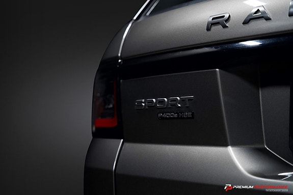 Land Rover Range Rover Sport 5 of 27