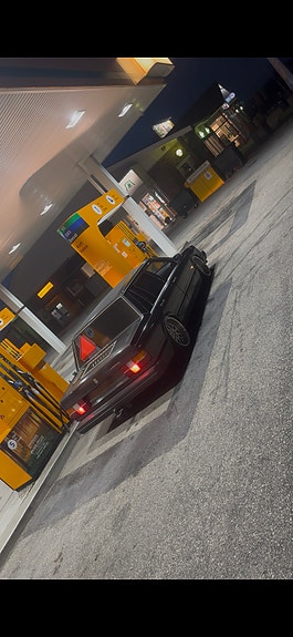 Volvo 740 4 of 25