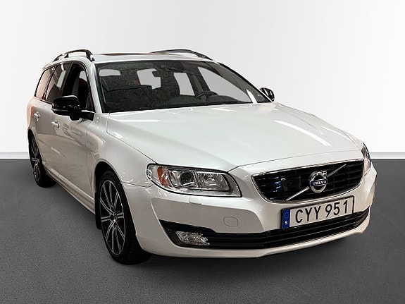 Volvo V70 3 of 10