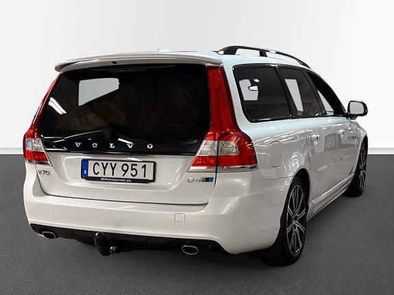 Volvo V70 4 of 10