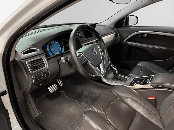 Volvo V70 7 of 10