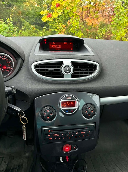 Renault Clio 7 of 7