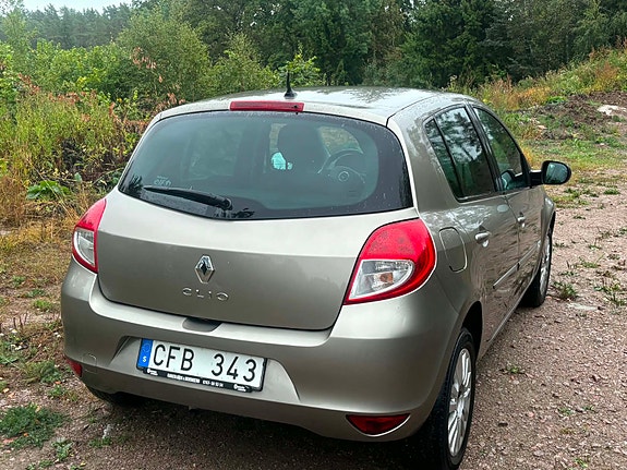 Renault Clio 4 of 7