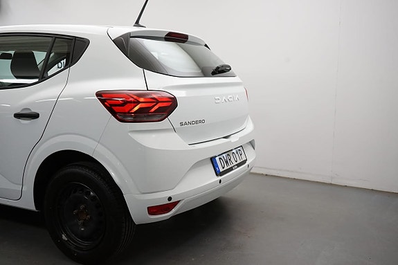 Dacia Sandero 3 of 12