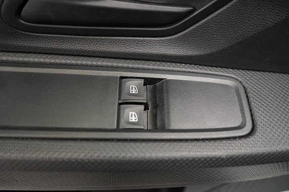 Dacia Sandero 10 of 12