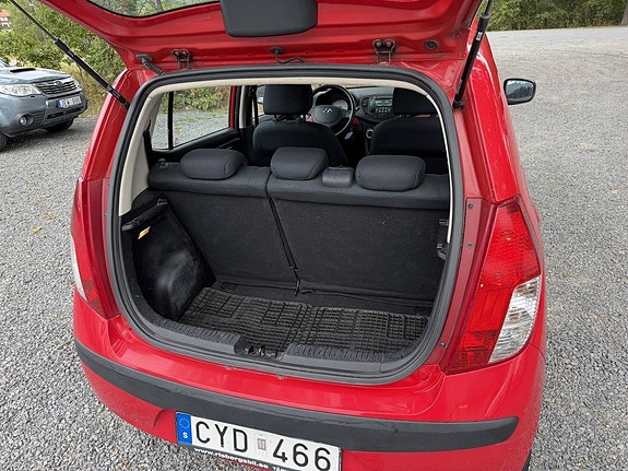 Hyundai i10 16 of 17