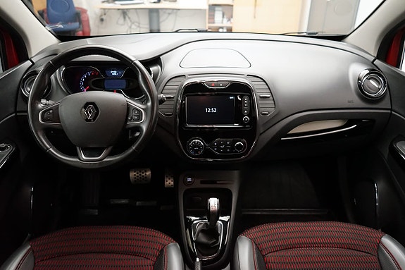 Renault Captur 6 of 15