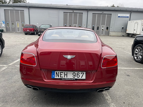 Bentley Continental GT 3 of 12
