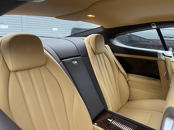 Bentley Continental GT 10 of 12