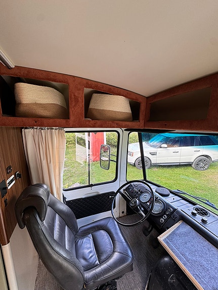 Mercedes-Benz 608d 5 of 18