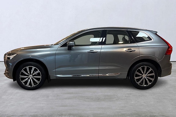 Volvo XC60 2 of 17