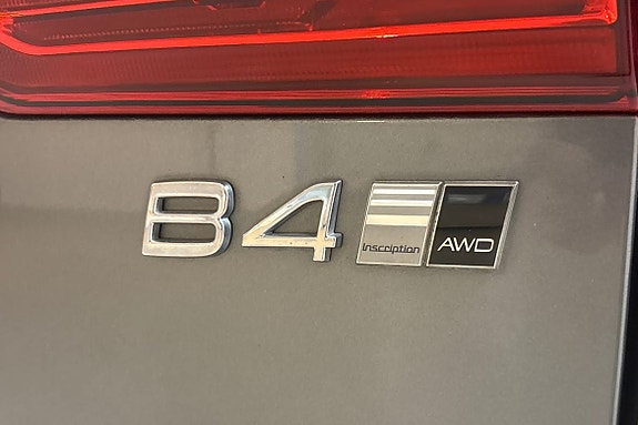 Volvo XC60 14 of 17