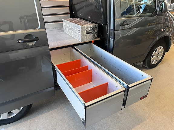 Volkswagen Transporter 27 of 30