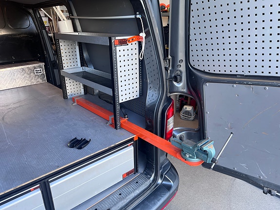 Volkswagen Transporter 30 of 30