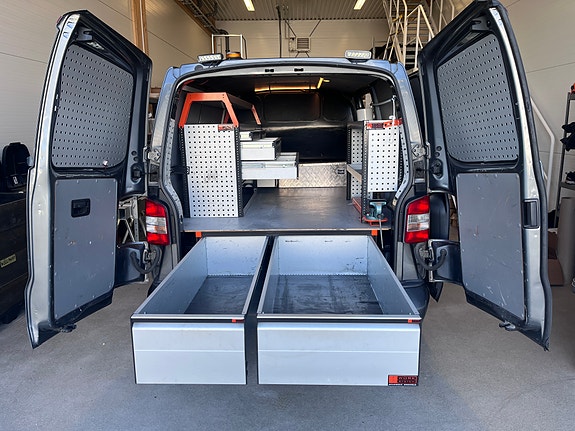 Volkswagen Transporter 23 of 30