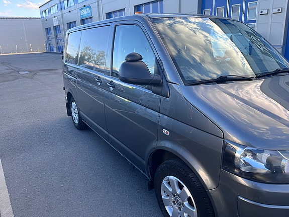 Volkswagen Transporter 2 of 30