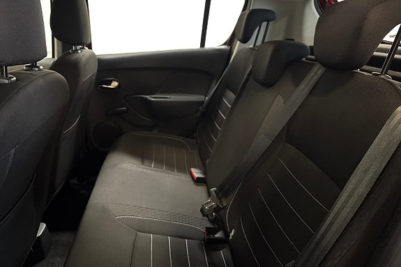 Dacia Sandero 12 of 18