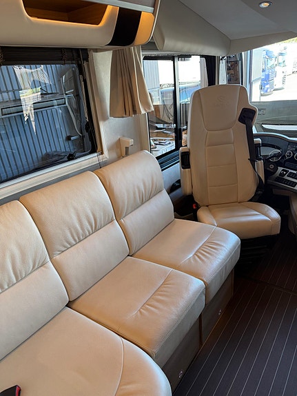 Concorde Charisma 860 Li 8 of 21