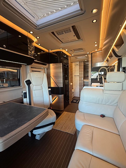 Concorde Charisma 860 Li 14 of 21