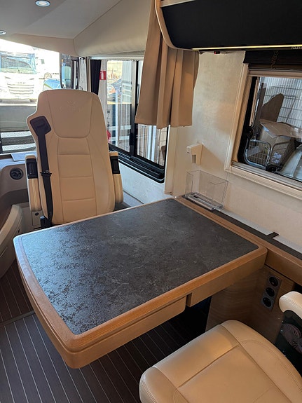 Concorde Charisma 860 Li 9 of 21