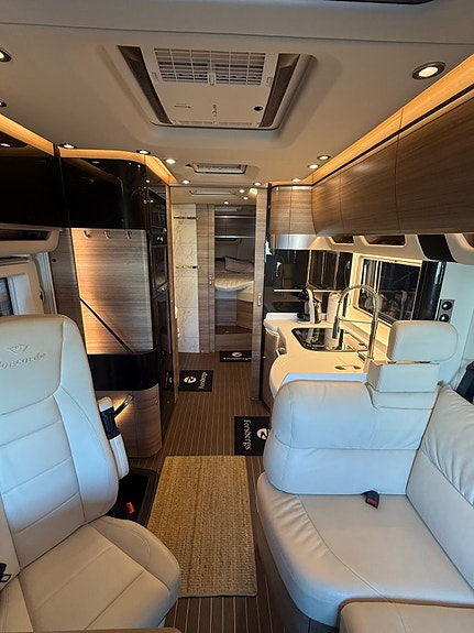 Concorde Charisma 860 Li 15 of 21