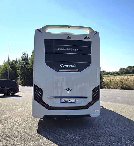 Concorde Charisma 860 Li 4 of 21