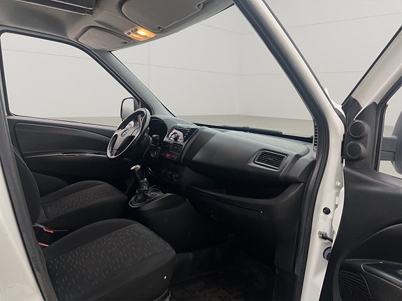 Opel Combo 22 of 26