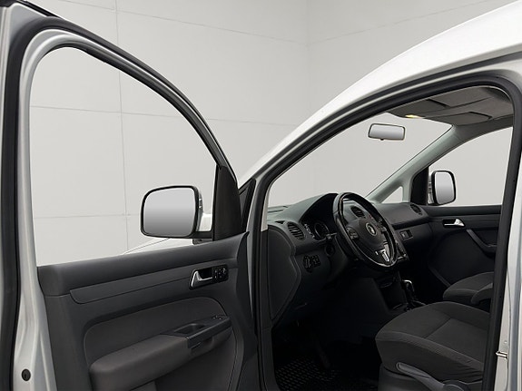 Volkswagen Caddy Maxi 14 of 30