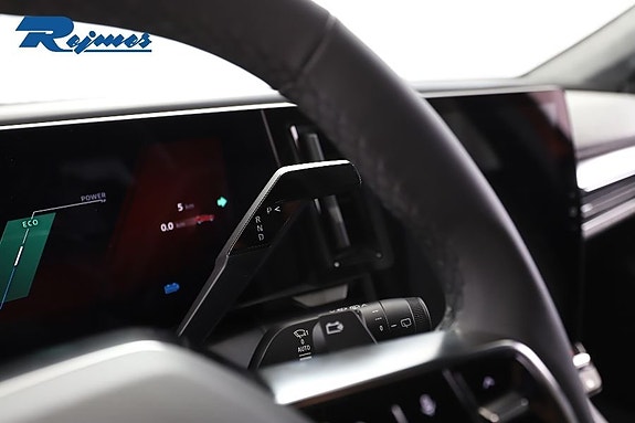 Renault Scenic E-Tech 22 of 22